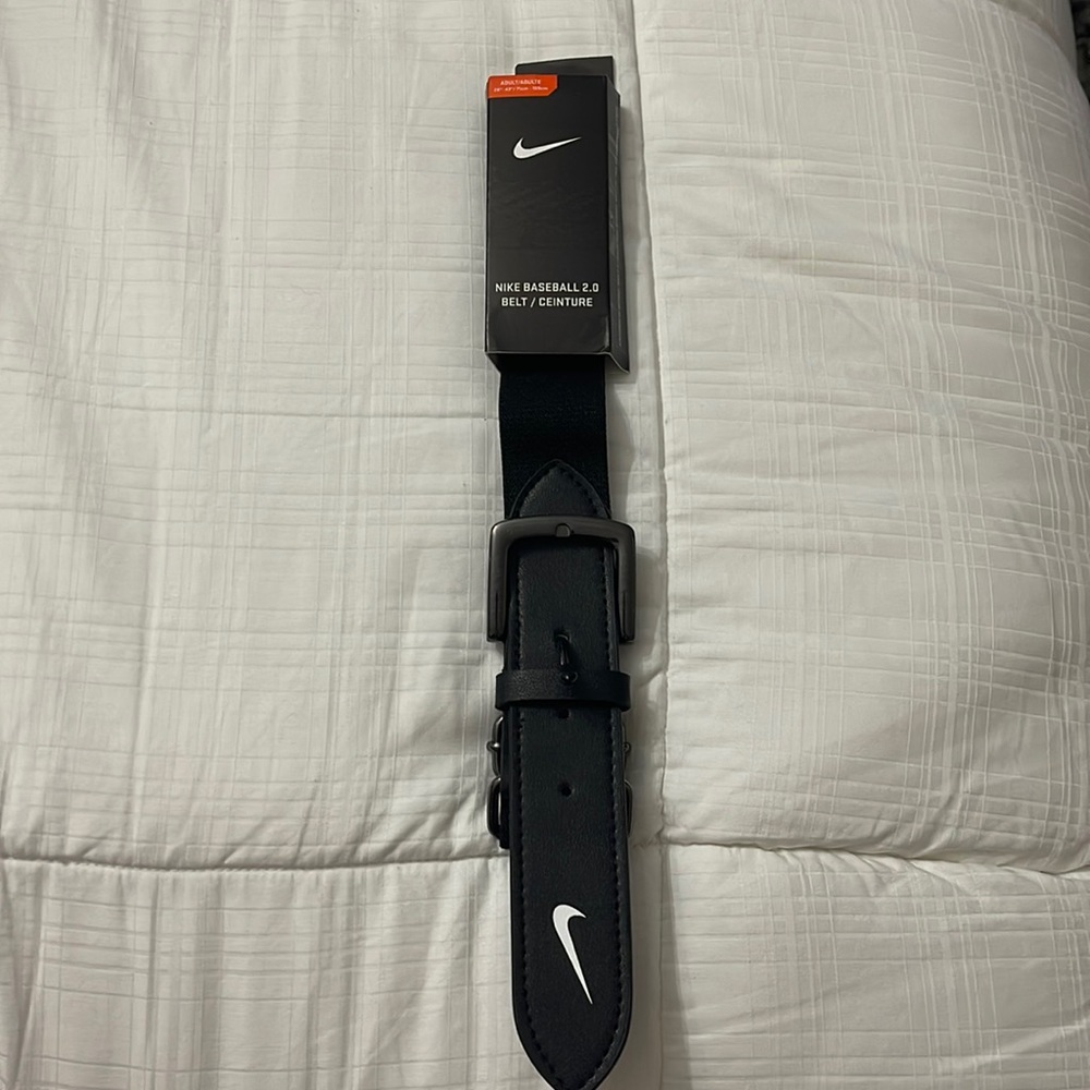 Brand New: Nike Athletic Baseball/Softball Belt